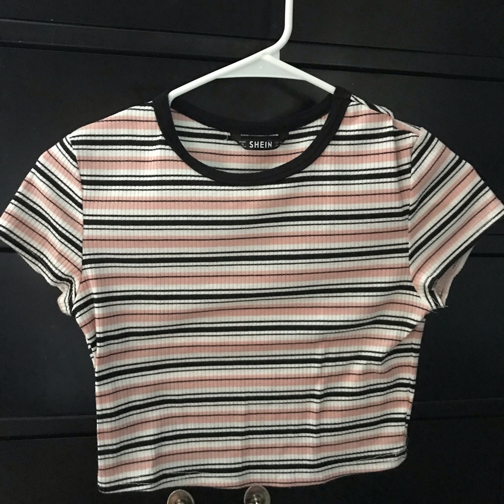 crop tee